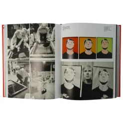 Andy Warhol Giant (Mini -Format)