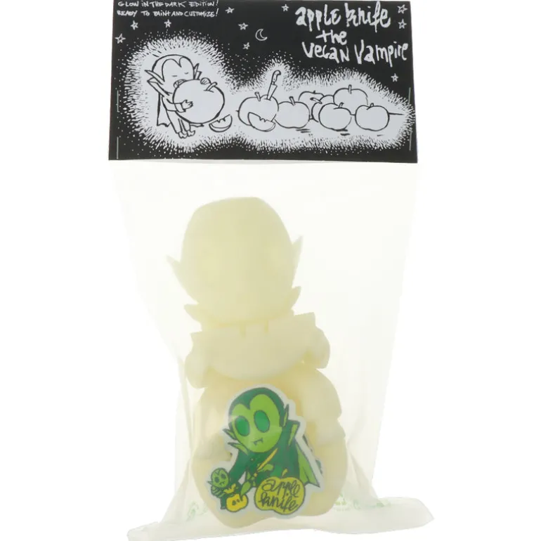 Apple knife : The Glow in the Dark vegan vampire