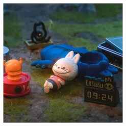Labubu - The Monsters Home of the Elves - Kasing Lung