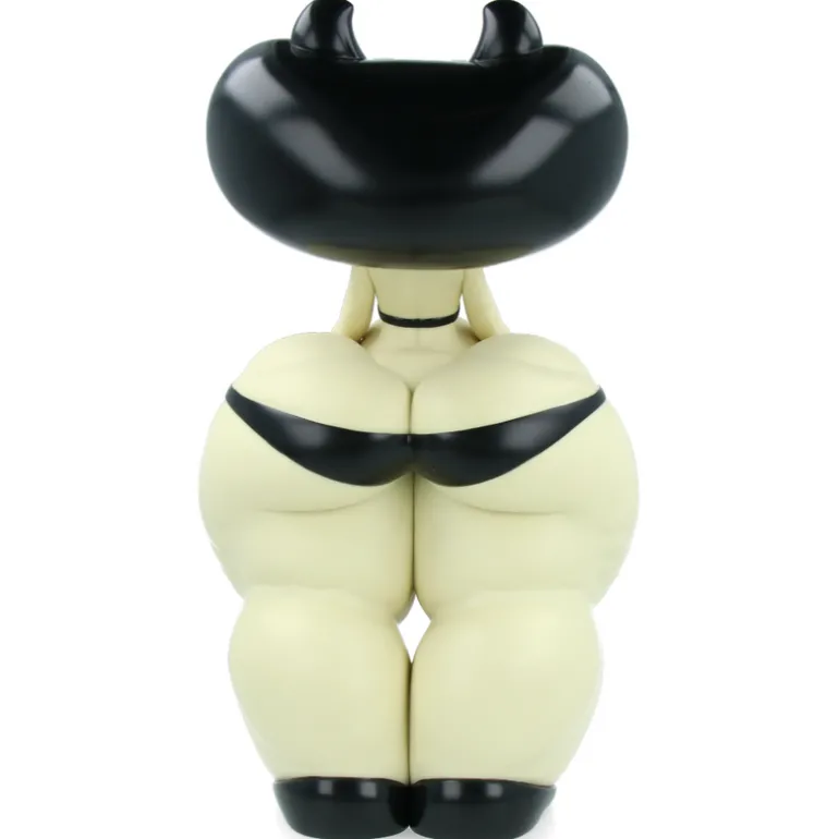 Mimi Wobbly Classic by Dave Cooper